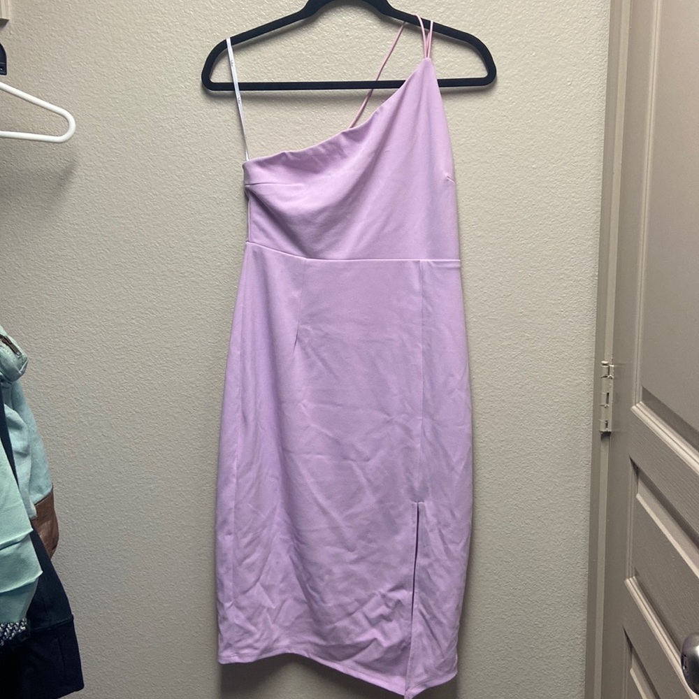 Lulus (Olia) Large Lilac Purple One-Shoulder Midi Dress NWOT
